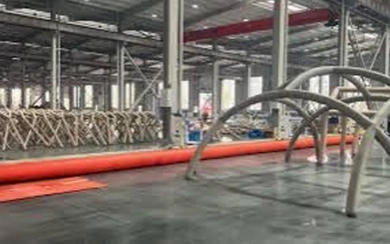 Aufblasbare Zelt Ölzaun Produktions werkstatt 3